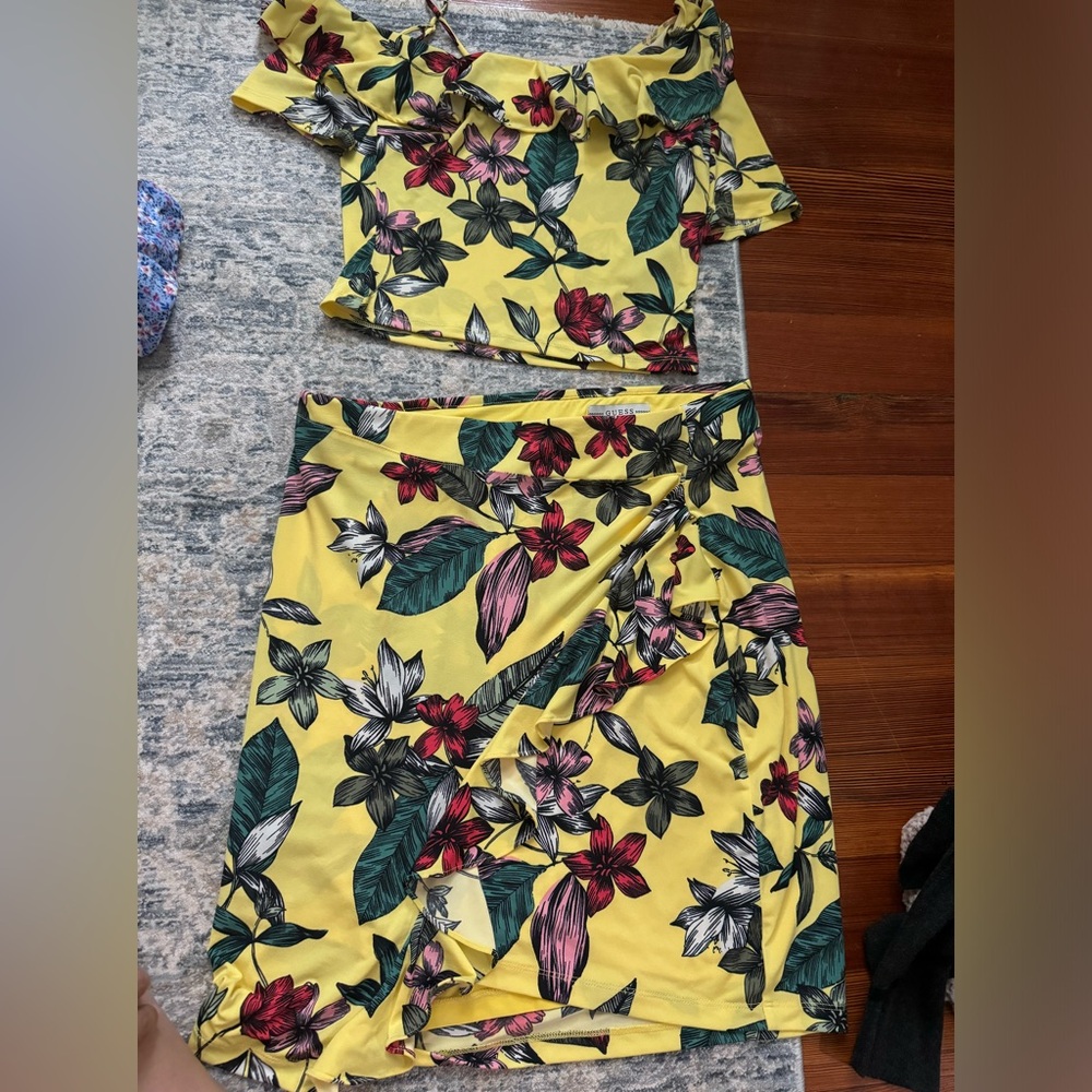 Guess matching set!